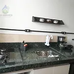 E104 - Ap Economico Em Bc Terreo, Ar, Wiffi, Cozinha